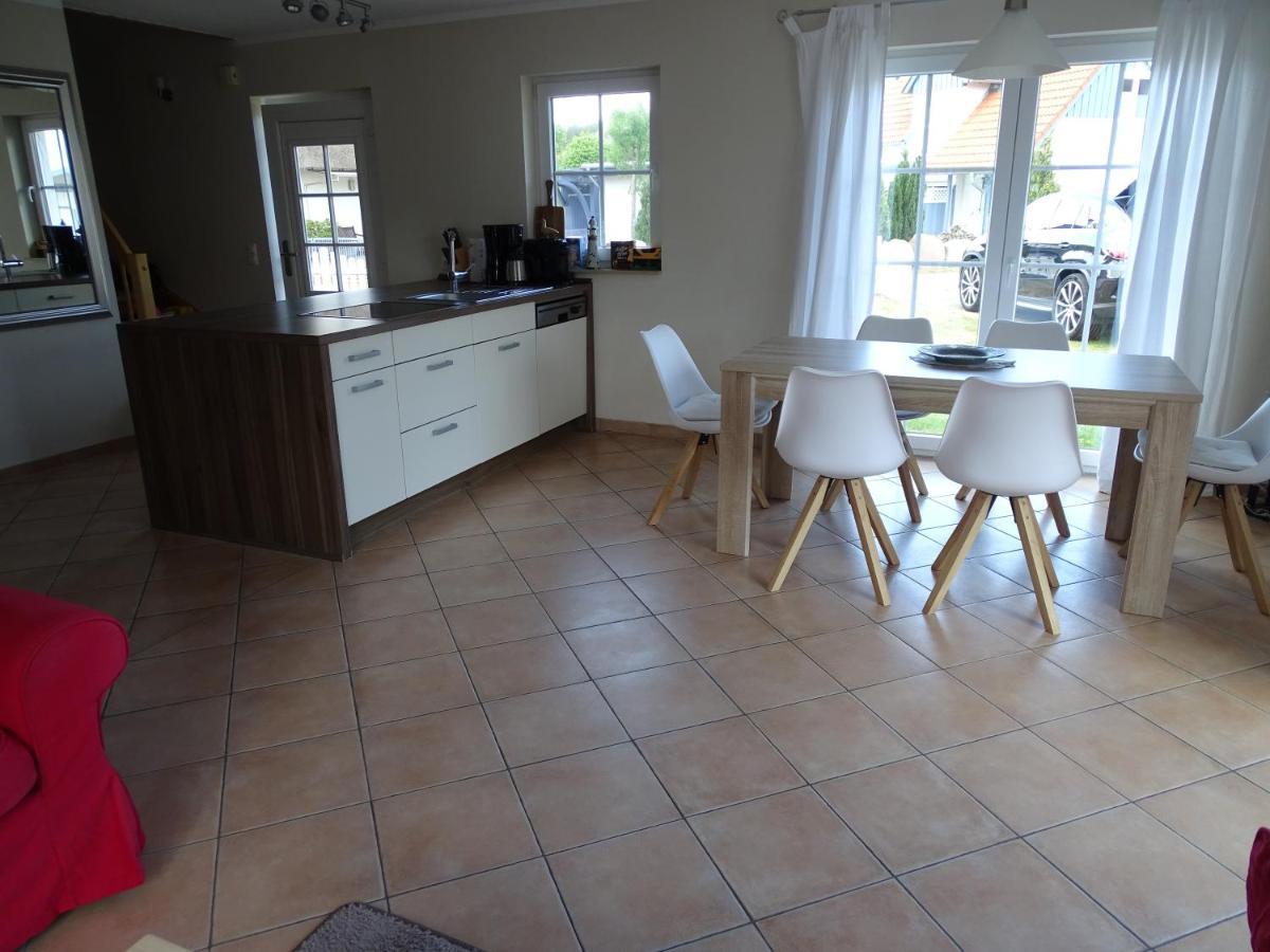 Reetdachhaus Direkt Am Meer Fuer 6 Personen!! Karlshagen Exteriér fotografie